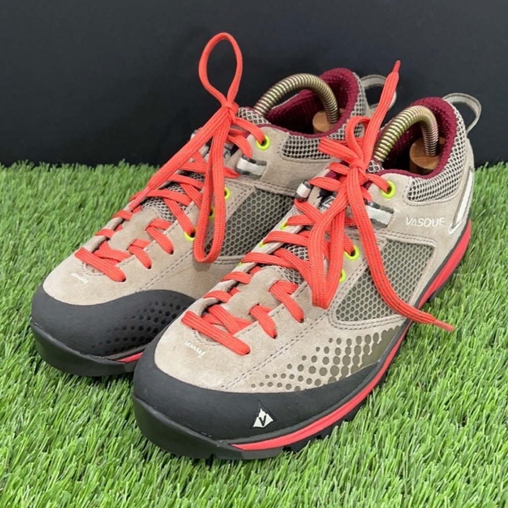 Vasque Grand Traverse Vibram Hiking Shoe